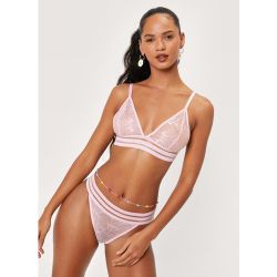 Womens Ensemble Lingerie Brassière & Tanga À Lanières Et Dentelle Je Passe Au Dessert - Nasty Gal - Modalova