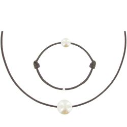 Set Collier et Bracelet Lien La Perle Blanche des Poulettes - Classics - Marron foncé - Les Poulettes Bijoux - Modalova