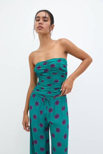 Top Bandeau À Fleurs Froncé - Pull&Bear - Modalova