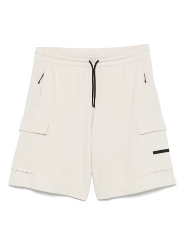 EA7 EMPORIO ARMANI Cargo Shorts - EA7 EMPORIO ARMANI - Modalova