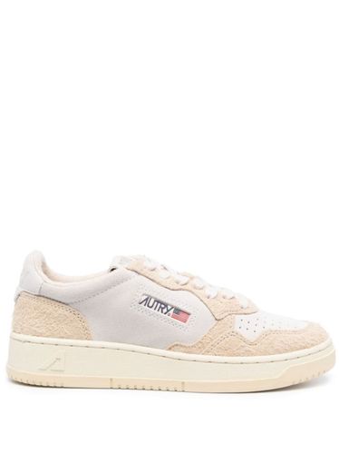 AUTRY Medalist Low Suede Sneakers - AUTRY - Modalova