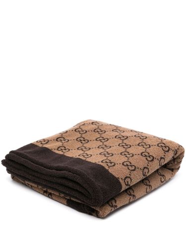 Gucci Beach Towel With Logo - Gucci - Modalova