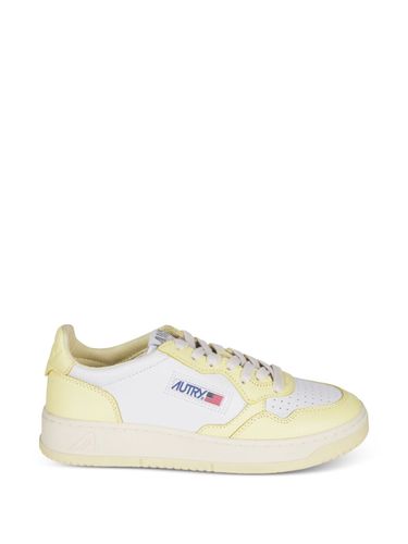 AUTRY Medalist Low Sneaker - AUTRY - Modalova