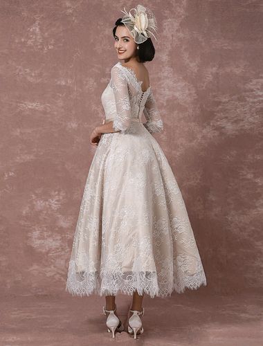 Robe de mariée colorée robe de mariage col bateau boutonné sur dos - milanoo.com - Modalova