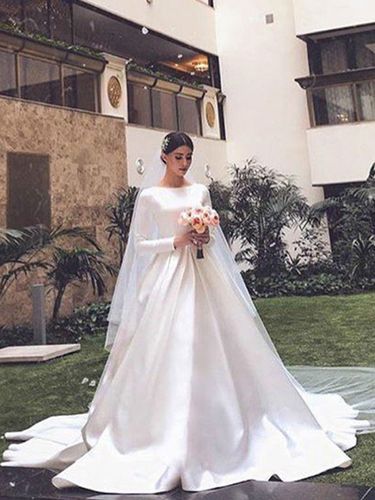 Robe mariée vintage col rond manche longue jupe plissée à traîne Robe de mariage - milanoo.com - Modalova