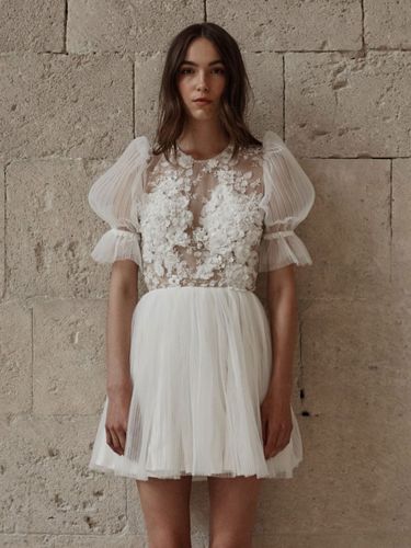 Robe de mariée courte col rond manche courte dos nu Robe de mariage civil - milanoo.com - Modalova