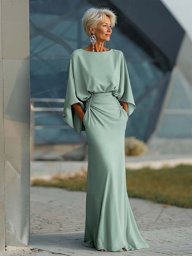 Robe de soirée pour la mère de la mariée col rond manches 3/4 robe de bal plissée avec traîne robe d'invitée pour un mariage - milanoo.com - Modalova