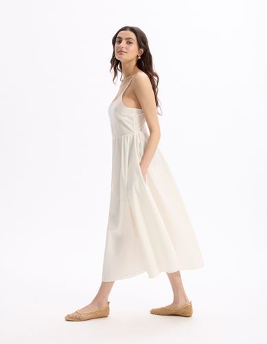 Robe fluide longue à bretelle - beige - celio - Modalova