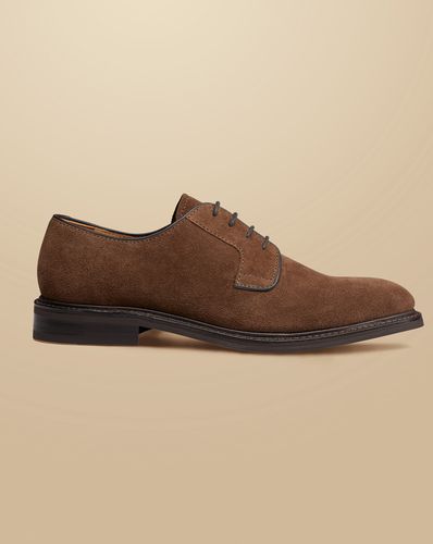 Chaussures Derby En Daim À Semelle En Caoutchouc - Brun Noyer en par - Charles Tyrwhitt - Modalova