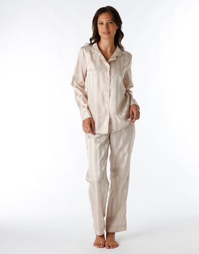 Pyjama long ouvert en satin amande - DIM - Modalova
