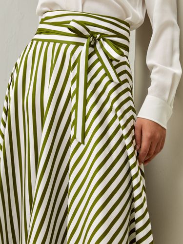 LILYSILK Jupe Longue En Soie Jupe Midi, Forme Régulière 100% Soie Naturelle Se Sentir Élégante Et Sûre D'Elle En Toute Occasion 46 - LILYSILK - Modalova