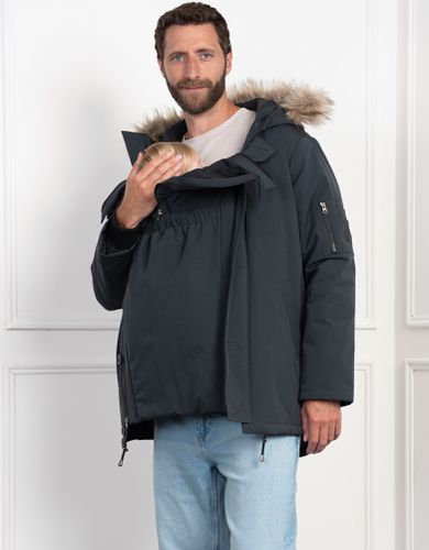 Men's parka with baby pouch | - Seraphine - Modalova