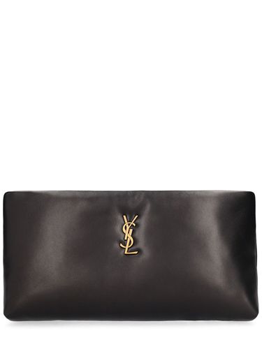 Pochette Longue Zippée En Cuir Calypso - SAINT LAURENT - Modalova