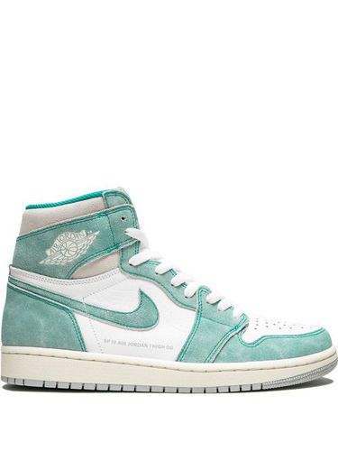 Baskets montantes Air 1 Retro High OG turbo green - Jordan - Modalova