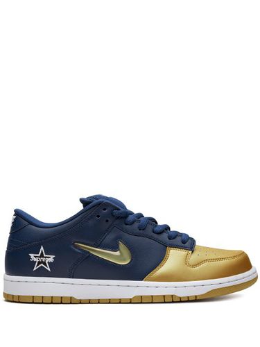 Nike baskets Nike x Supreme SB - Or - Nike - Modalova