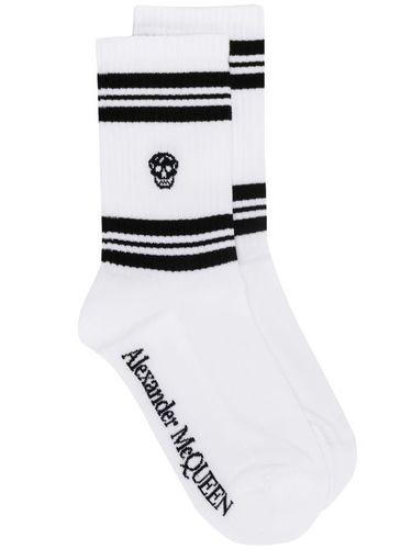 Chaussettes à têtes de mort intarsia - Alexander McQueen - Modalova