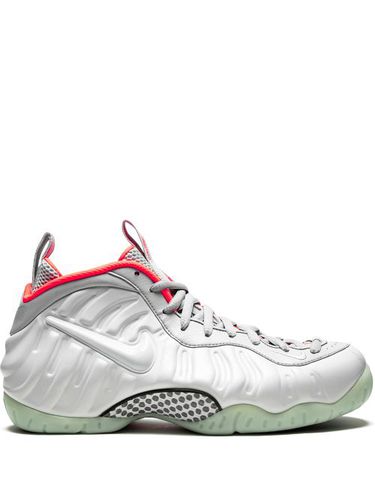 Baskets Air Foamposite Pro PRM "Pure Platinum" - Nike - Modalova