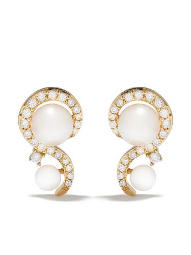 Puces d'oreilles Trend en jaune 18ct ornées de diamants et de perles - Yoko London - Modalova