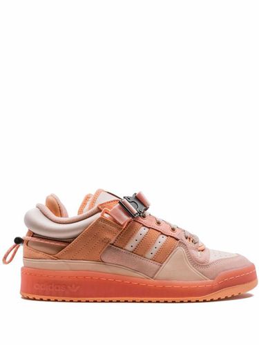 X Bad Bunny baskets Forum Low 'Easter Egg' - adidas - Modalova