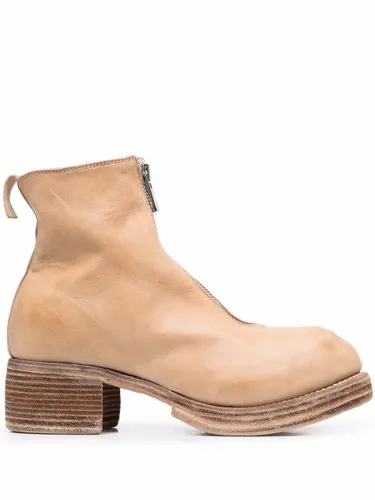 Bottines en cuir grainé - Guidi - Modalova