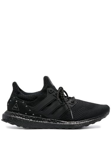X Pharrell Williams Ultraboost DNA baskets - adidas - Modalova