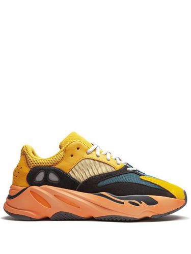 Baskets Yeezy Boost 700 'Sun' - adidas Yeezy - Modalova