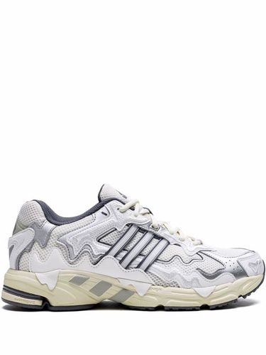 X Bad Bunny baskets Response CL - adidas - Modalova