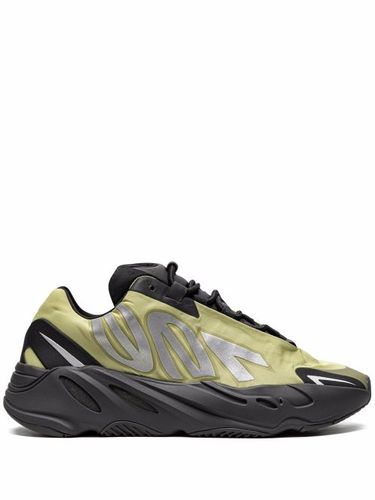 Baskets YEEZY 700 MNVN 'Resin' - adidas Yeezy - Modalova