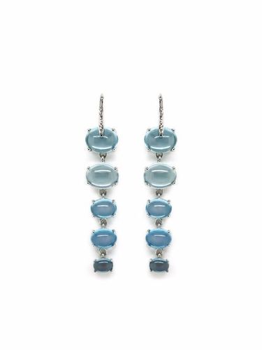 Boucles d'oreilles Sardinia en or blanc 18ct ornées de topaze et de diamants - MAVIADA - Modalova