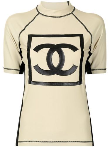 T-shirt Sports CC à détail de patch (2003) - CHANEL Pre-Owned - Modalova