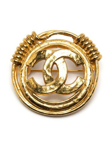 Broche ronde à logo CC (1994) - CHANEL Pre-Owned - Modalova