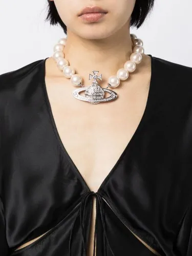Collier serti de perles à plaque Orb - Vivienne Westwood - Modalova