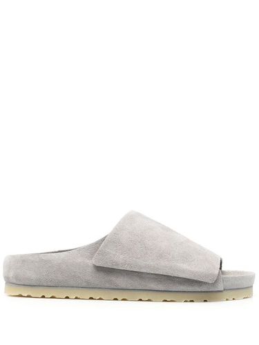 Chaussons en daim - Fear Of God - Modalova