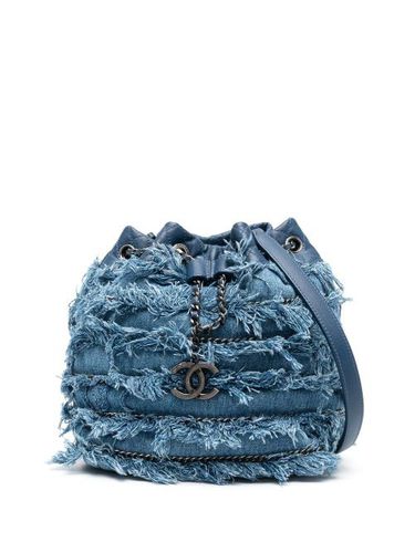 Sac seau en jean à franges (2014-2015) - CHANEL Pre-Owned - Modalova