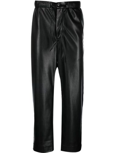 Pantalon droit en cuir artificiel - Nanushka - Modalova