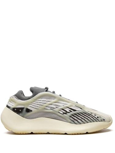 Baskets Yeezy 700 V3 'Fade Salt' - adidas Yeezy - Modalova