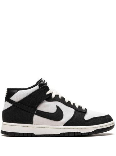 Baskets Dunk Mid 'Black/White' - Nike - Modalova