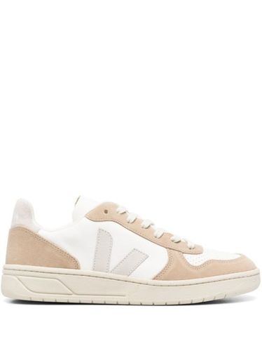 Baskets lacées V-10 à empiècements contrastants - VEJA - Modalova