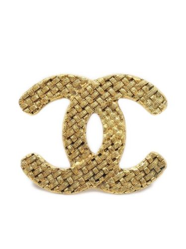 Broche à logo gravé (années 1980-1990) - CHANEL Pre-Owned - Modalova