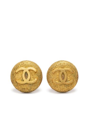 Boucles d'oreilles à boutons CC - CHANEL Pre-Owned - Modalova