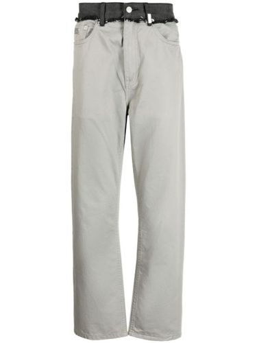 Pantalon droit effiloché à taille basse - izzue - Modalova