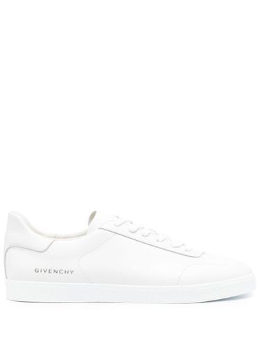 Baskets Town en cuir - Givenchy - Modalova