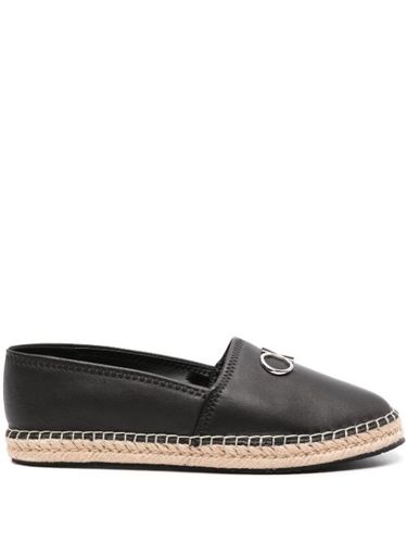 Espadrilles en cuir à plaque logo - Calvin Klein - Modalova