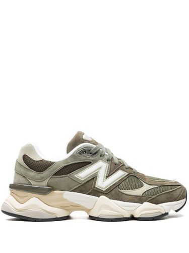 Baskets 9060 'Dark Camo/ Dark Olive/Sandstone' - New Balance - Modalova