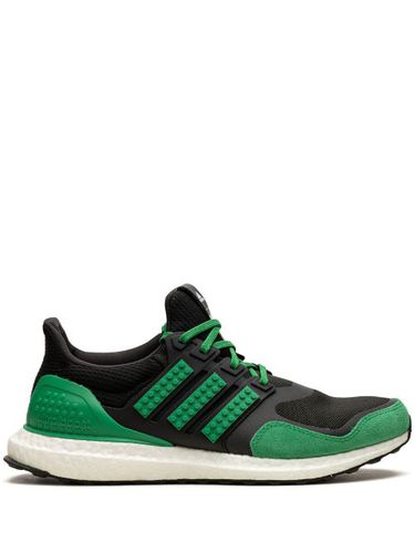 X LEGO® Ultraboost DNA ""Core Black/Green/Core Black"" baskets" - adidas - Modalova