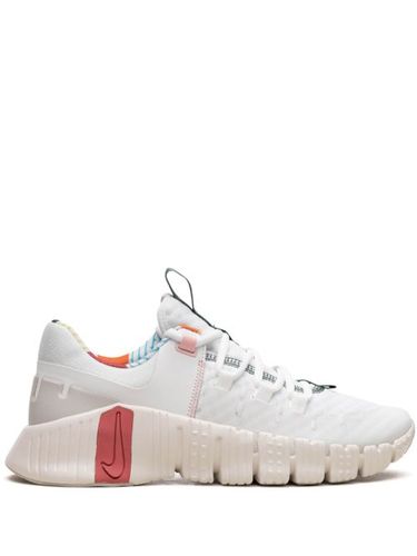 Baskets Free Metcon 3 'All Petals United' - Nike - Modalova