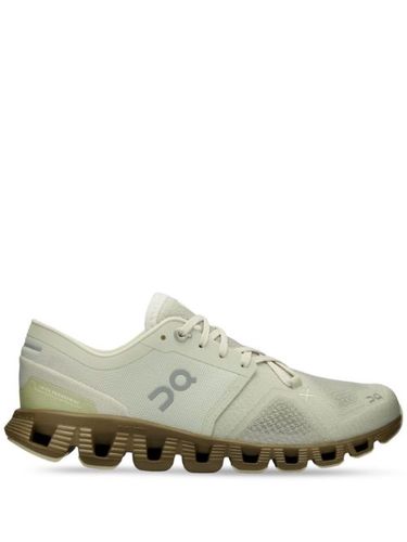 On Running baskets Cloud X 3 - Vert - On Running - Modalova