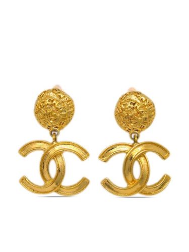 Boucles d'oreilles à logo CC (1995) - CHANEL Pre-Owned - Modalova