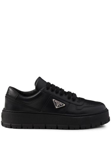 Prada baskets en cuir - Noir - Prada - Modalova