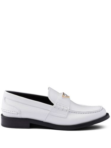 Mocassins à fini brossé - Prada - Modalova